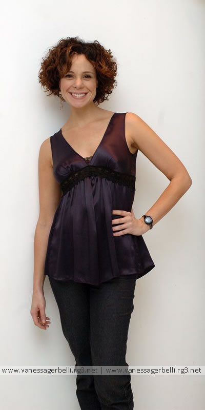 http://www.vanessagerbelli.vipvirtual.com.br/galeria/albums/vanessa_gravida/DSC_3805.jpg